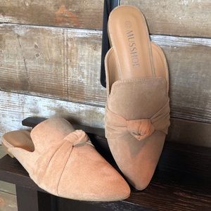 Musshoe NWOT Mule Flats